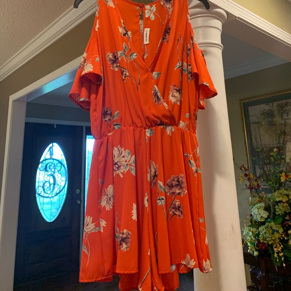 Red ,V-neck, off the shoulder romper with flowers!